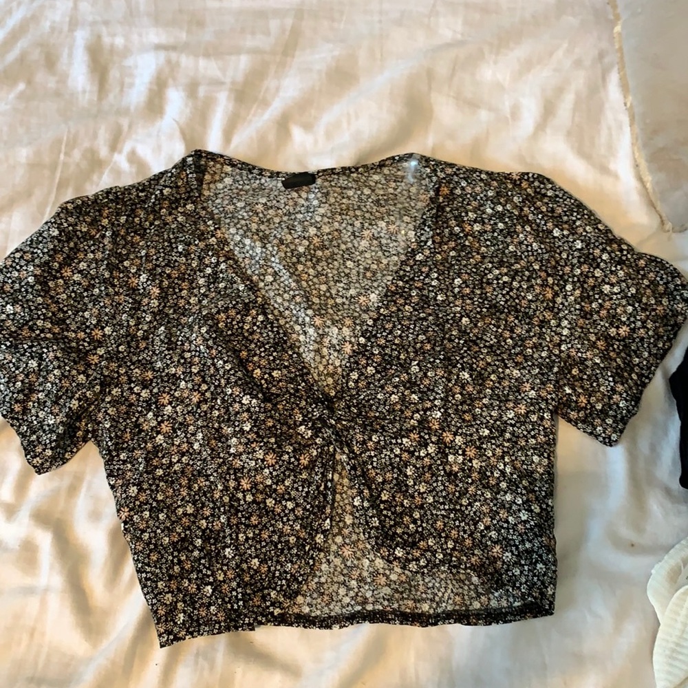 floral top